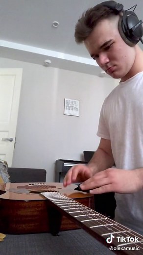 August Rush Guitar Slap: Memorable Scene from the Movie