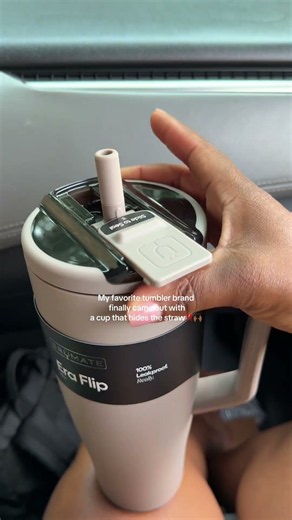 I'm OBSESSED with this Brümate Era Flip Tumbler! #brumate #brumatetumbler #leakprooftumbler