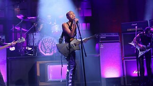 Willow Makes ‘SNL’ Debut, Performs “Curious/Furious” And “Ur A Stranger”