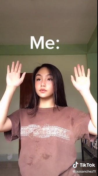 Kidnapper Threatens to Kiss - Escape Room Kiss Au