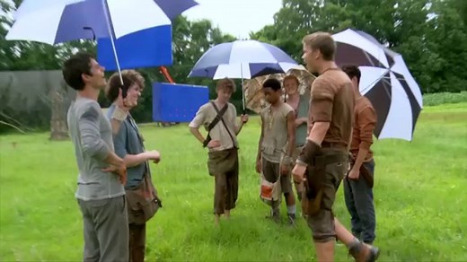 Exclusive Interview - The Maze Runner Cast (2014) HD