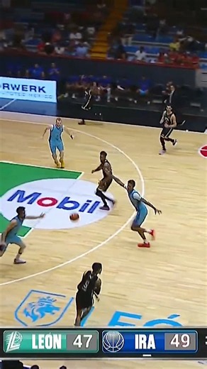 No look Pass ➡️ Poster Dunk 😮‍💨😮‍💨