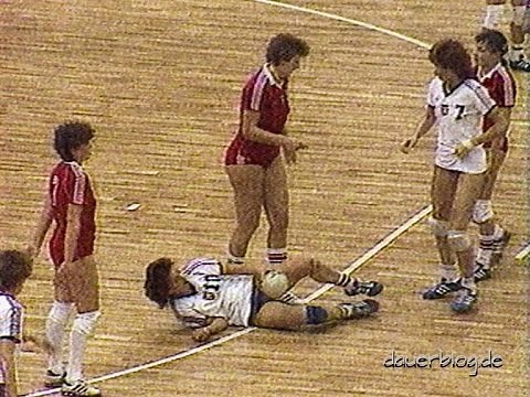#Handball Frauen WM 1982 #UdSSR vs #Yugoslavia + DDR vs CSSR