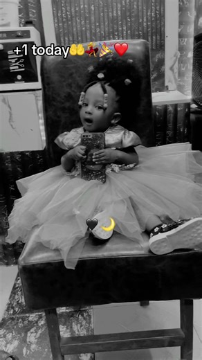 momcydarasimi (@momcydarasimi)’s videos with Ijo Olomo (Live) - Dre-sticks