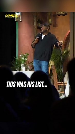 Kevin Bozeman and the $3,000 #christmaslist - #comedydynamics #standupcomedy #kevinbozeman #christmas #holidays #holidayseason