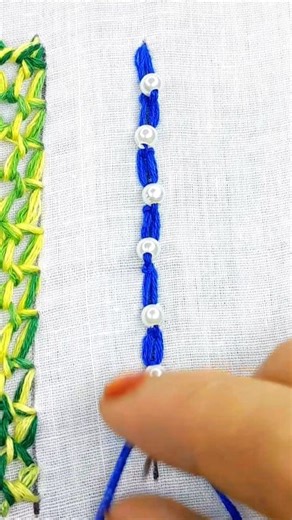 Beautiful borderline design 🌿🥰❤️ #HandEmbroidery #EmbroideryArt #DIYEmbroidery #CreativeDesign #EuropeanStyleEmbroidery #usa #borderline | ST Embroidery creativities