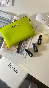 Sei stanca delle manicure troppo laboriose? Ecco perché lo smalto PEEL OFF LAC ha cambiato la Nails Routine di tantissime Minylovers 🤩 Segui gli step e innamoratene anche tu💗🌸 La tua manicure dove e quando vuoi! ✅manicure in 5 minuti 💅🏽No base No top 💧Rimozione in acqua calda 🌱Veganfriendly MANICURE PEEL OFF LAC VEGANFRIENDLY GELPOLISH #gelpolish #manicure #vegandriendly | mi-ny