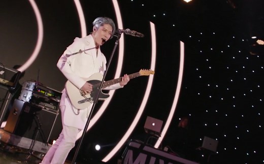 MIYAVI – What's My Name_ (LIVE from the 18th Unforgettable Gala 2019)
