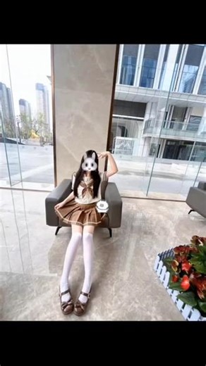 不理我的人拉出去放牛 忘记我的人送去非洲训猴 和我作对的人拉去西班牙斗牛 对我忽冷忽热的人 送出地球