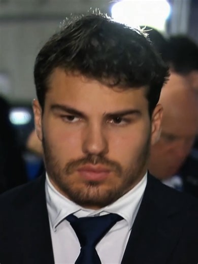 Antoine Dupont Shines in Six Nations Rugby