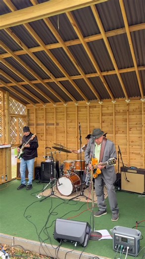 Apple Fest 2025 was an absolute blast! We were so pleased to see all of the families enjoying a beautiful day at Apple Valley! | Apple Valley Family Restaurant