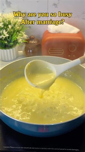 After Marriage Cooking Reality 😂 | Daily Kitchen Life India #funnyshorts