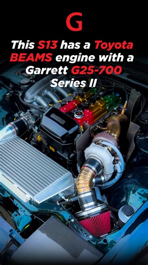 Are Toyota Engines with a Nissan Chassis a good combo? This Nissan S13 with Toyota’s 3SGE BEAMS “Blacktop” 2.0L and a Garrett G25-700 feeding it boost is a recipe for a consistent, track-focused setup. The BEAMS Blacktop brings 11.5:1 compression, a Yamaha-built cylinder head, and titanium valves — now paired with the G25-700 to lay down 430whp on E85 flex fuel at 12psi. To keep it repeatable lap after lap, the calibration retains stock compression behavior through careful re-timing, while Toda 