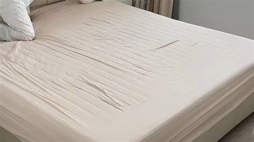 除螨仪G9 pro，深达12cm高效除螨，告别过敏困扰，家中地毯沙发都能轻松用，家人呼吸更安心。