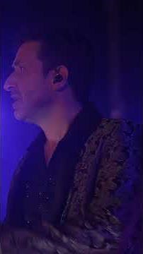 Toute la salle chante Johnny, moment suspendu 🔥 #johnny #johnnyhallyday