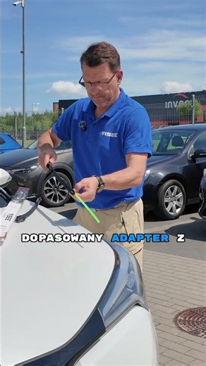 Wymiana wycieraczek w TOYOTA C-HR - instrukcja