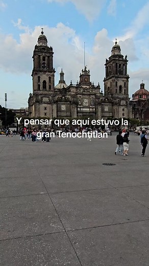 Tenochtitlán: Ciudad de Agua, Piedra y Fuego Sagrado