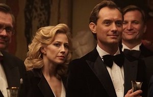 ‘The Nest’ movie review: Performances by Jude Law, Carrie Coon make this drama eerily riveting