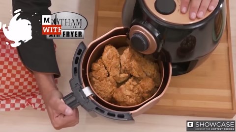 Mistakes Everyone Makes With Air Fryers