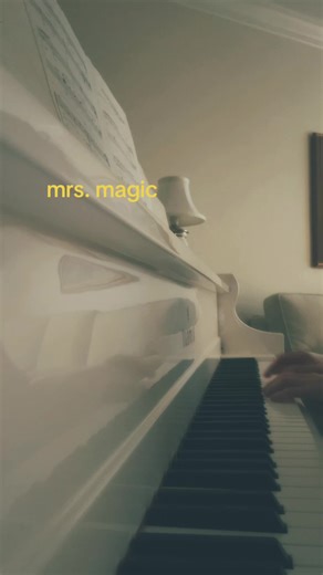 mrs. magic #fyp #fypシ #viral #mrs magic #followback