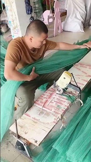 PE nylon fishing net cutting process
