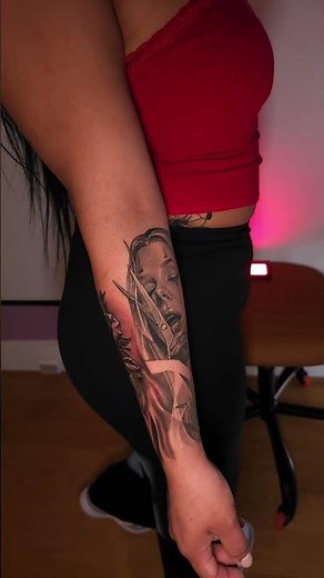 Black & Grey Forearm Wrap Full Rotation