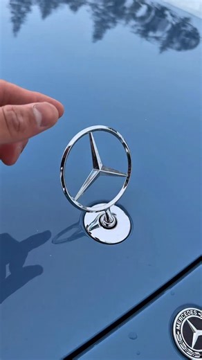 @mr.benz on Instagram: "Take or Pass? How do you like this Blue Mercedes S-Class? 👇🏼"