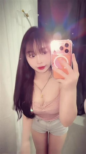 善解人意是什么东西？委屈我让你开心吗？i🍊Chloeceyi_ #在线等 #单身 #马来西亚 #古晋女孩 #你的理想型