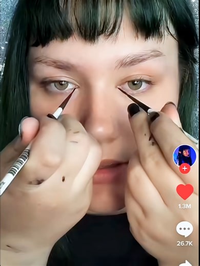 Master the Art of Eyeliner: A Step-by-Step Tutorial