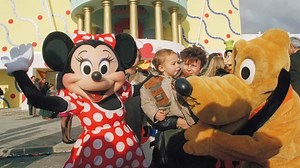 Disney earnings preview: What to expect from streaming, parks