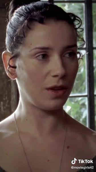 Persuasion - 2007 - Romance/Drama #greatbritain #film #movie #movieclip #movierecommendation #fyp #janeausten#sallyhawkins#rupertpenryjones