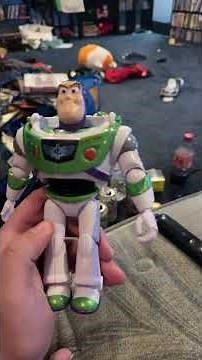 Disney & Pixar’s Toy Story 5 Hi Tech Buzz Lightyear Action Figure Review