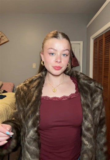 fur coat season coming to an end 💔 ready for spring & summer fashion thoooo🤭 #ootd #furcoat #fashion #style #trends