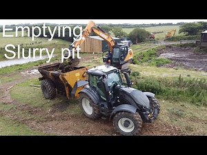 Emptying slurry pit