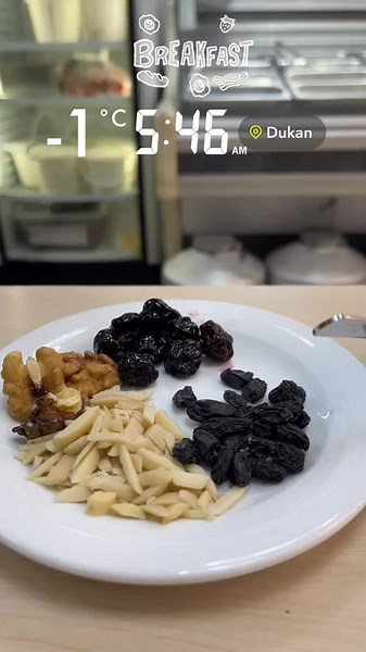 بەخێر بێن بۆ ماڵی هەمووان Breakfast -xawan shko ئامانجمان خزمەتکردنی ئێوەیە بە یەکجار تاقیکردنەوە بۆ هەمیشە سەردانکردنەوە لە کاتژمێر ٤ بەرەبەیانی بۆ ١٢ نیوەڕۆ لە خزمەت میوانە بەڕێزەکانمانداین لە قەزای دوکان کە کولێرە و فڕنی تایبەت بە خۆمان هەیە و لە خزمەت ئێوەی بەڕێز دایە هەمیشە .ناونیشان/ناوبازاڕی قەزای دووکان بەرامبەر سەرۆکایەتی شارەوانی دوکان ژ.م/07501536286 07704020887