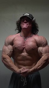 617K views · 9.7K reactions | Sam Checks Chest Pump | Fall Cut Day 31 - Chest and Shoulders 234.5 Lbs @sam_sulek #samsulek | Sam Sulek Talk | Facebook