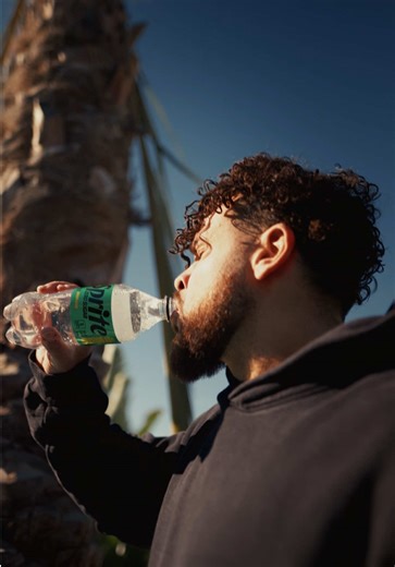 January reset energy thanks to Sprite Zero Sugar. 🔥 Crisp, refreshing lemon-lime flavor and a moment to recharge. @Sprite #ad