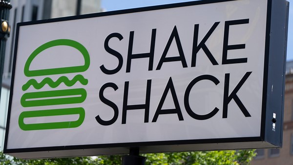 Shake Shack plans location on Woodland Mall property