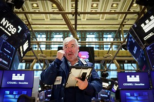 Wall St futures fall as Middle East conflict stokes inflation worries