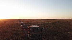 At Mammoet, we strive to push boundaries and create new possibilities! In our recently completed heavy transportation project for BHP in Australia, our team's early planning and engagement with both local communities and EPCs allowed us to ensure minimal economical impact to communities, while maximizing the size of modules to be transported. Read our latest Mammoet World article to find out how our diverse team transported over 1,000 oversized items to BHP's South Flank site safely and on time: