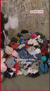 🌍 Quiz “Réduis ton Carbone” ! Avant la diffusion du documentaire dimanche 9 novembre à 20h45 sur Science & Vie TV, nous avons mis Pierre Tessier, la voix off du film, au défi de répondre à quelques questions tirées du doc. 🌱 Spoiler : il n’a pas toujours tout bon 😅 Mais en l’écoutant… vous allez sûrement reconnaître cette voix culte 👀 À quel célèbre acteur américain Pierre Tessier prête-t-il sa voix au cinéma ? 👉 Regardez la vidéo et tentez de deviner ! 🗣️ Alors, avez-vous trouvé ? #Réduis