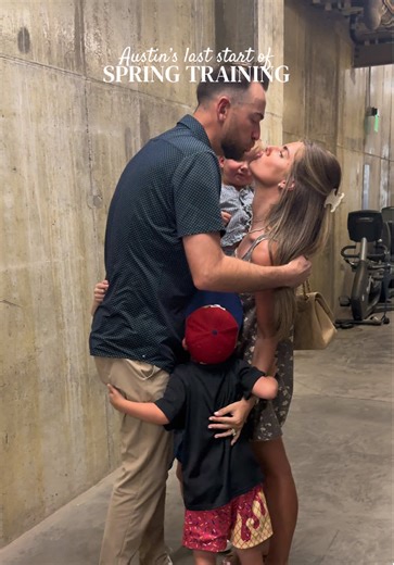 Just Iike that, Austin’s off to Dallas and we’re back to goodbyes in the tunnel before flights❤️ here’s to another season of being his biggest fans! #baseball #mlb #texas #springtraining #mlbwife