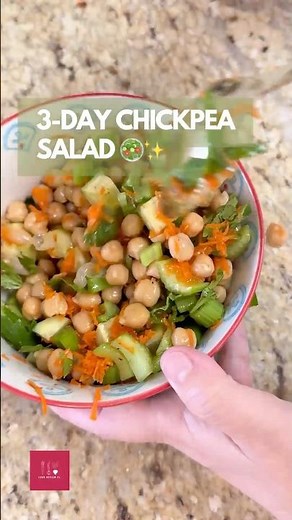 STOP SCROLLING! This Make-Ahead Crunchy Chickpea Salad Will SAVE Your Week 🥗🔥✨