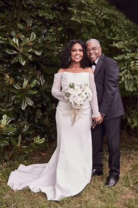 40 Years of Love! 💍✨ CeCe Winans and her husband mark their milestone anniversary with gorgeous photos that capture their enduring love. Here’s to many more years of happiness together! 🥂 #AnniversaryCelebration #ForeverLove | RIT TV - Ritworld