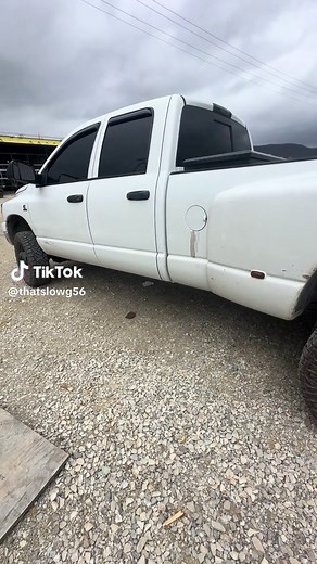 Choosing the Perfect Color for Powder Coating Your Diesel Truck