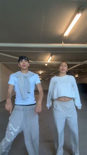 Pink Blush official dance tutorial...