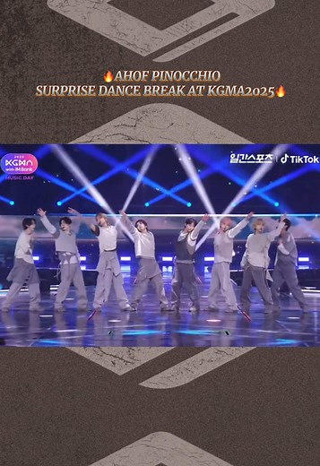 Stunning AHOF Performance of 'Pinocchio' at KGMA 2025