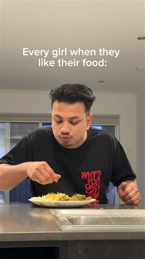 Enjoying Dinner with Girls: Food and Dance Vibes