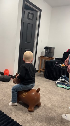 “Do it again dad” #toddler #dad #rodeo | Kristen Amendt