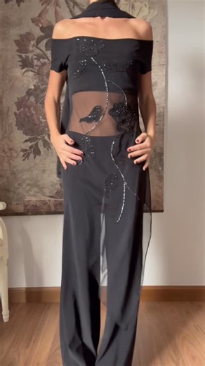 @cruda.vintage on Instagram: "VENDIDO 🖤 #invitadaperfecta #vintagefinds #vestidovintage #vestidosdeinvitada #vintagedress"